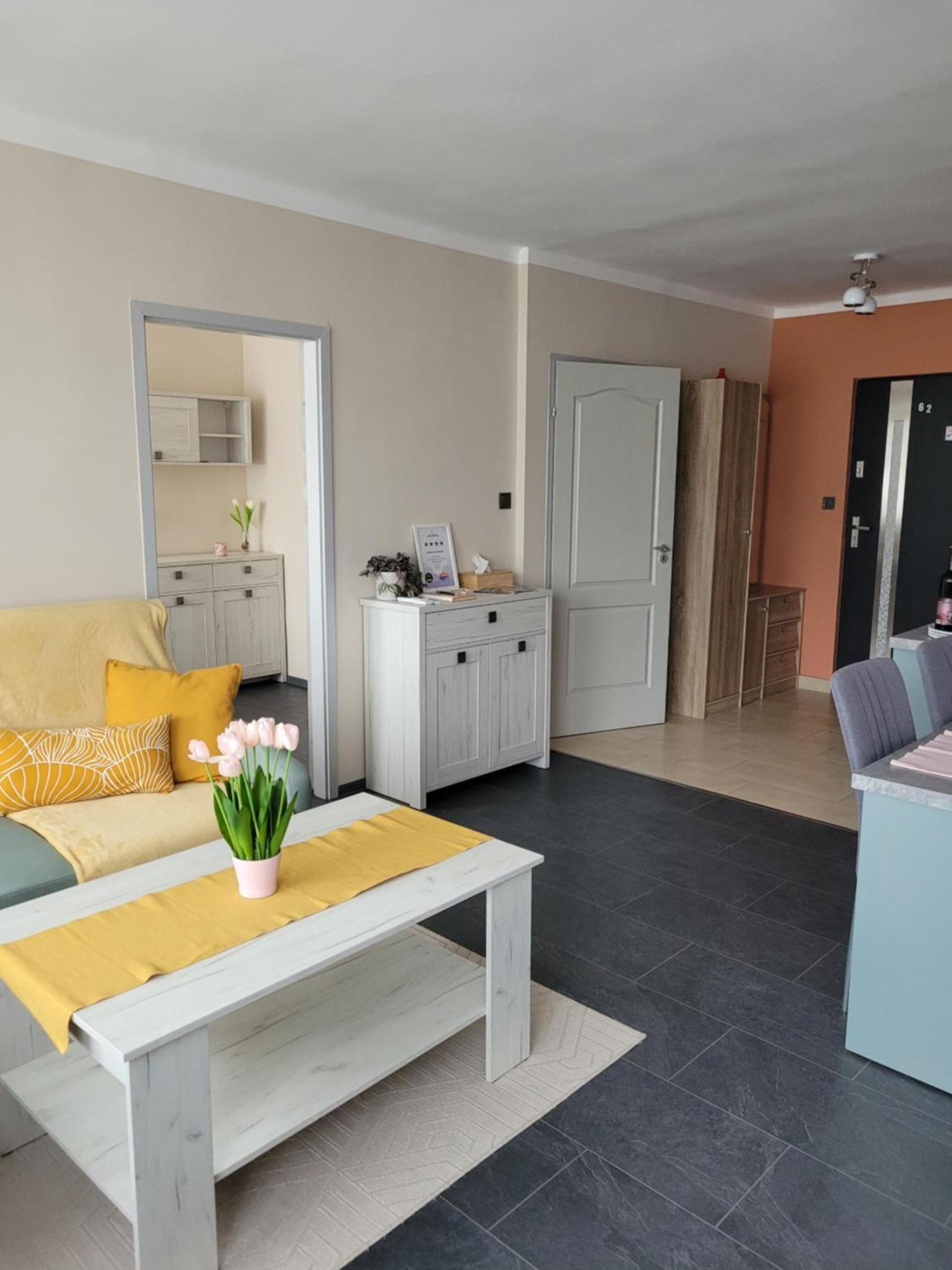 Krisztina Apartman Daire Salgótarján Dış mekan fotoğraf